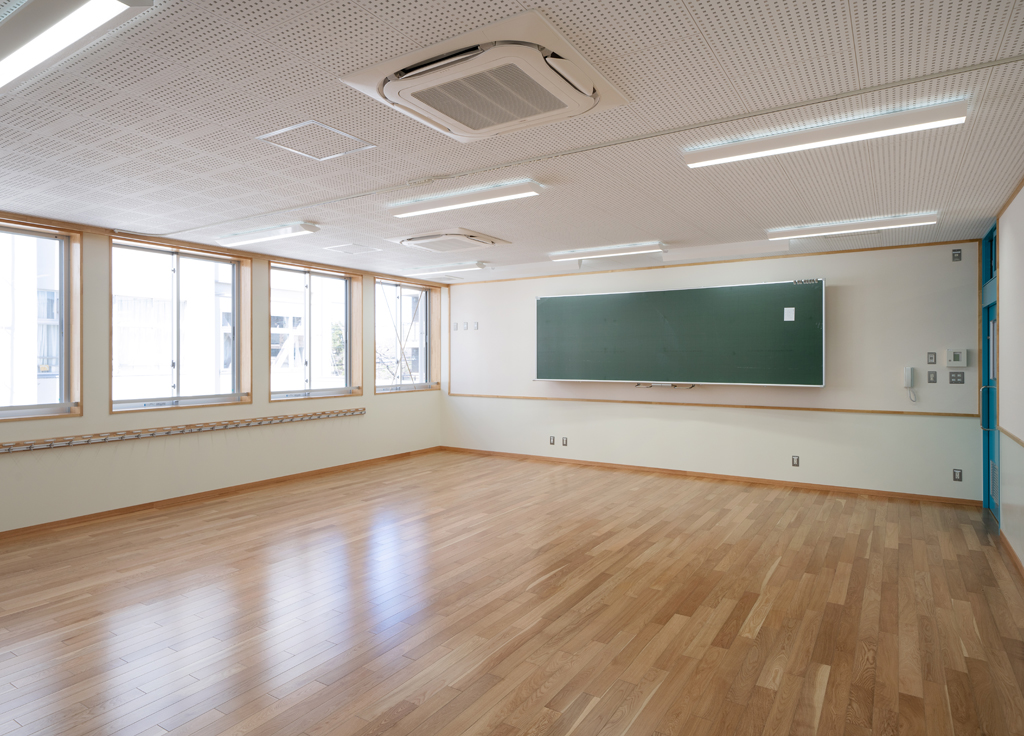 小学校校舎（公立）