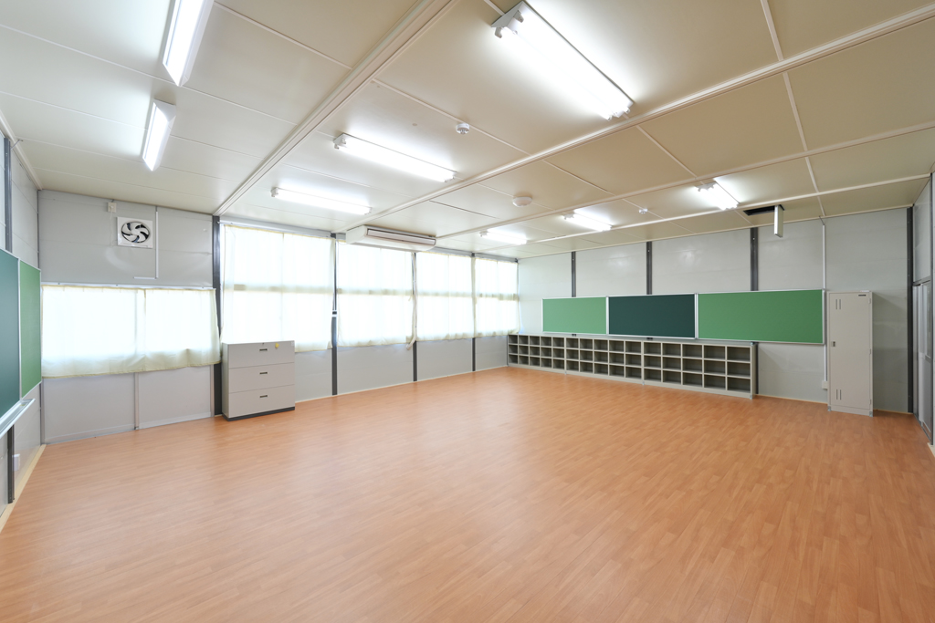 小学校仮設校舎（公立）