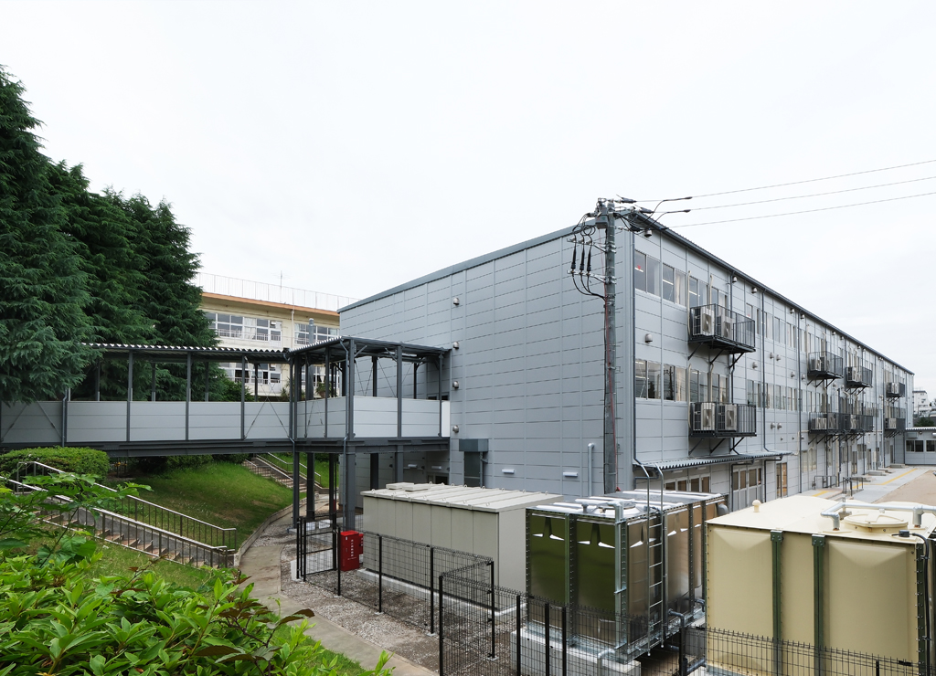 中学校仮設校舎（公立）