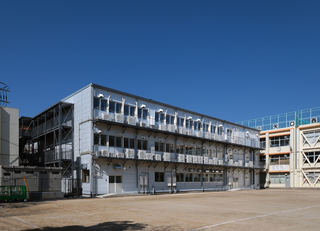 小学校仮設校舎（公立）