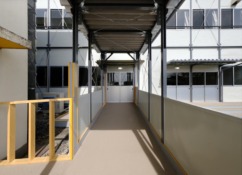 小学校仮設校舎（公立）